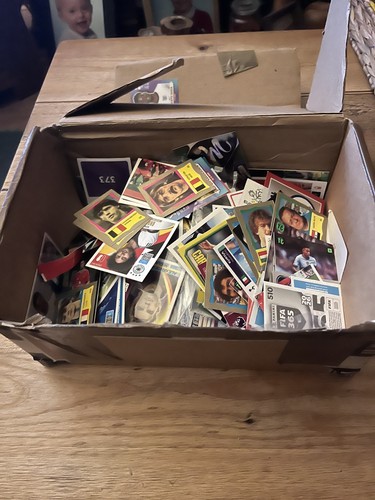 Shoe box full vintage and - box,