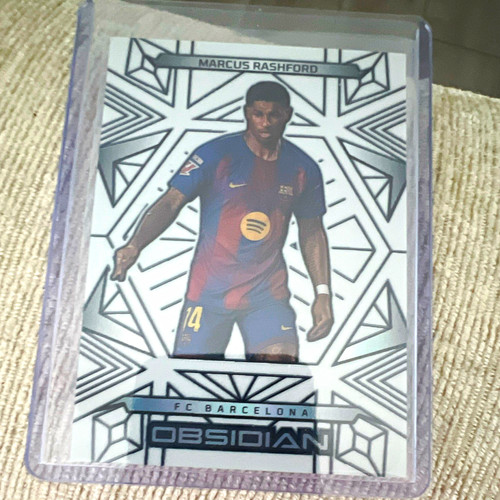 Panini obsidian soccer 2025 - panini,